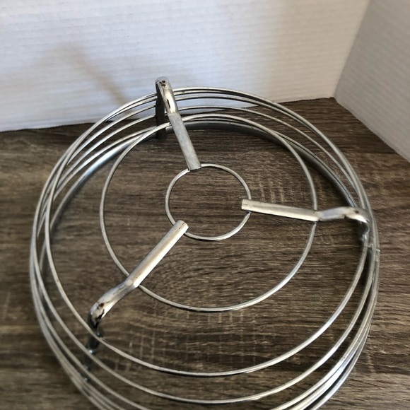 Vtg MCM Silver Metal Fruit Basket Bowl - Picture 12 of 12